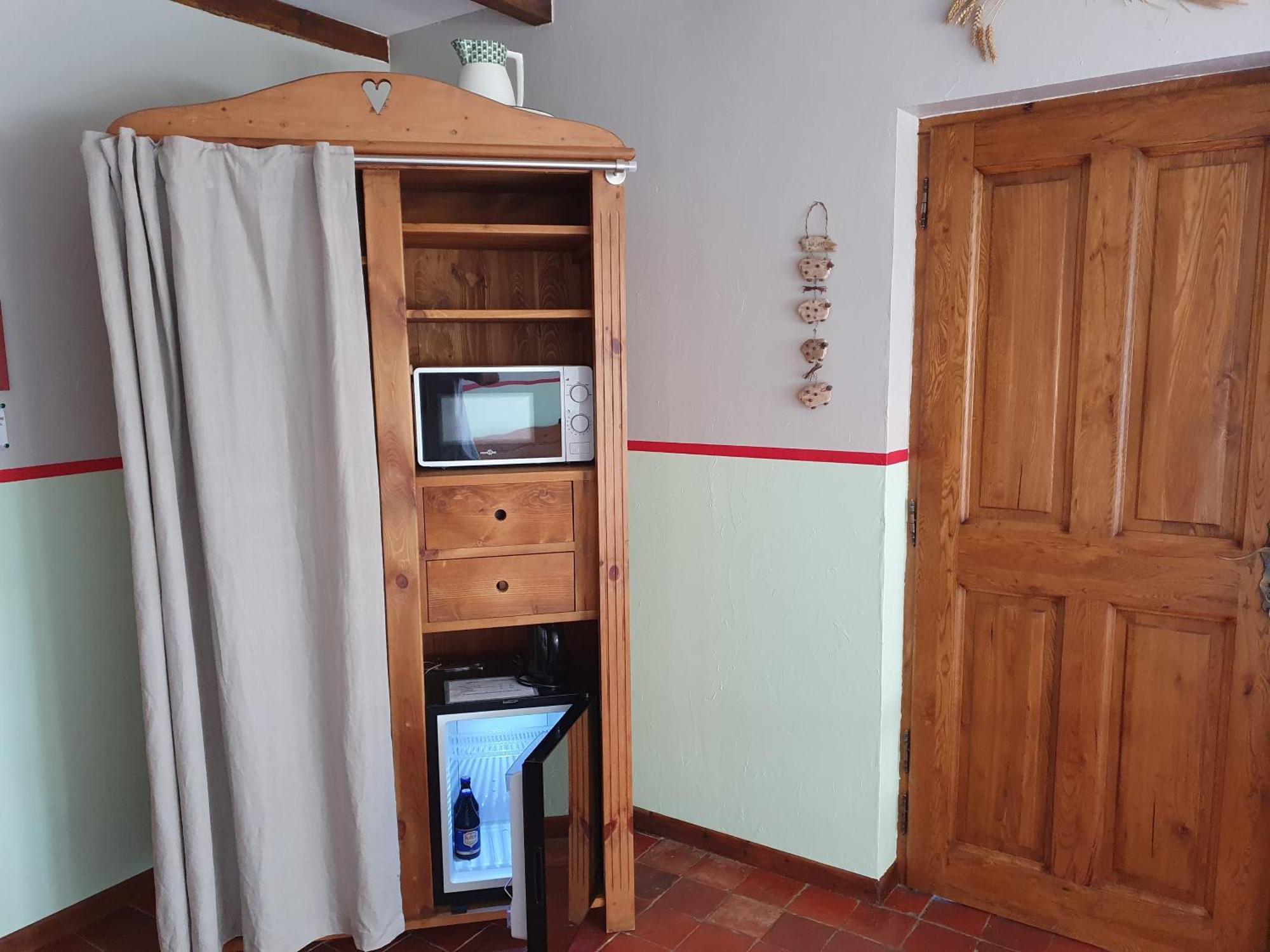 Les Mout'Anes Saint-Hilaire-sur-Helpe Exterior foto